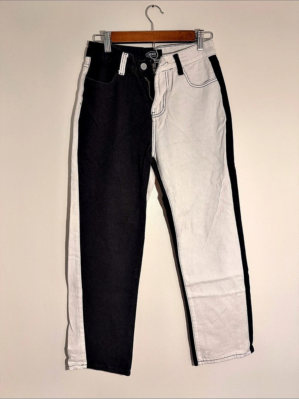 CIDER Color Block Straight Leg Jeans Size Small Like New